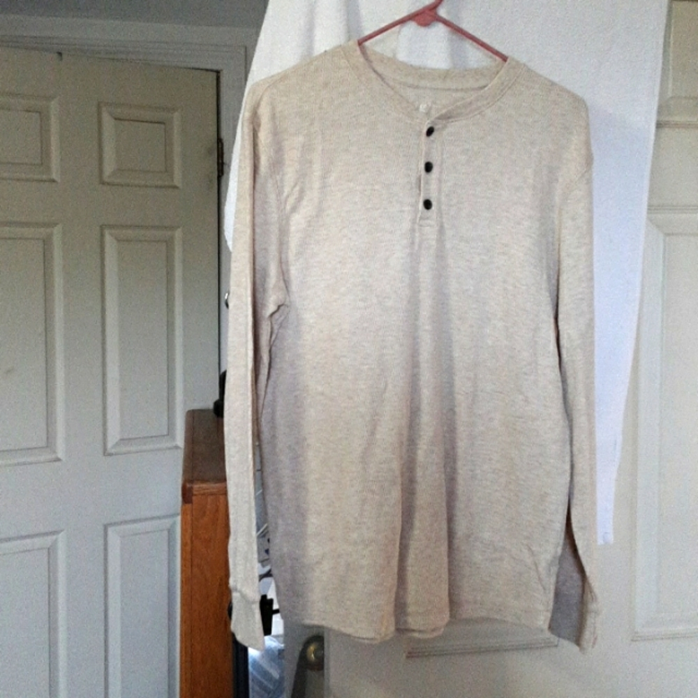 Henley t-shirt